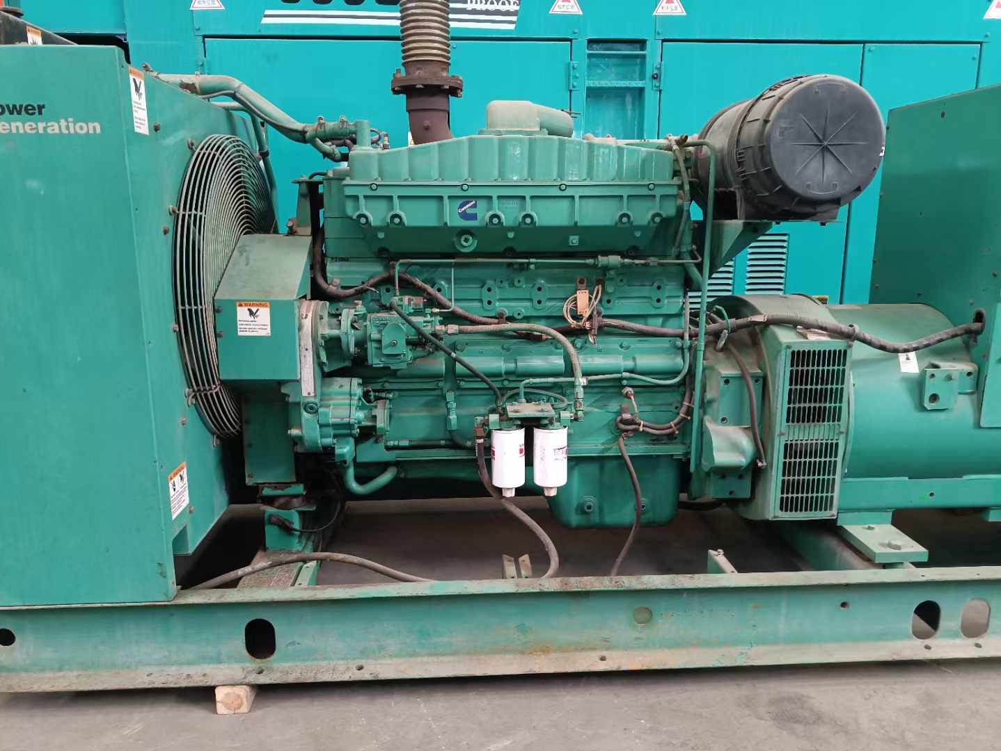 靖安过载会对 600kW 柴油发电机组造成哪些损害？